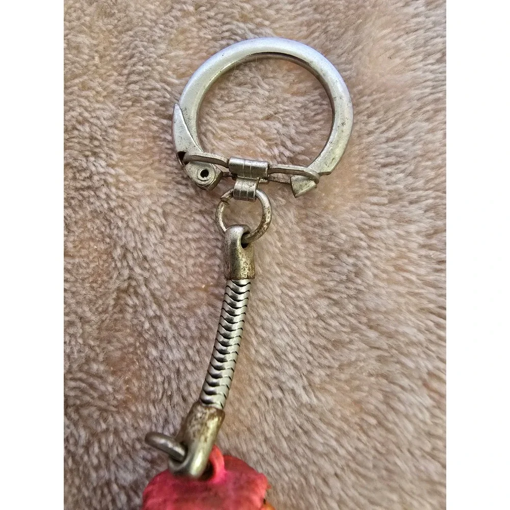 Vintage Dr. Teeth & the Electric Mayhem Jim Henson's Muppets franchise keychain.